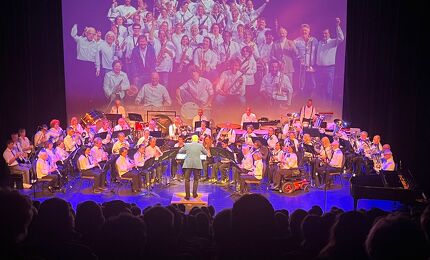 Concert Here we are! 